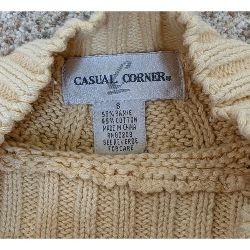 Vintage CASUAL CORNER Butter Yellow Knit Cotton Blend Size Small Floral Sweater - Picture 8 of 9